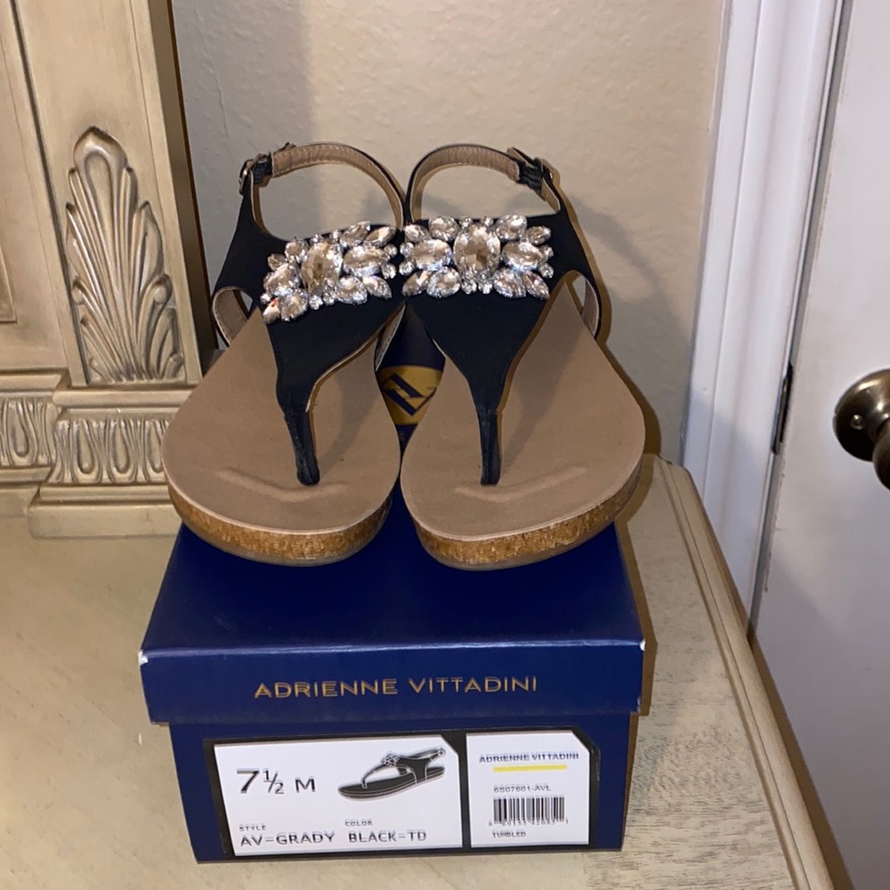 Adrienne Vittadini Grady Sandals